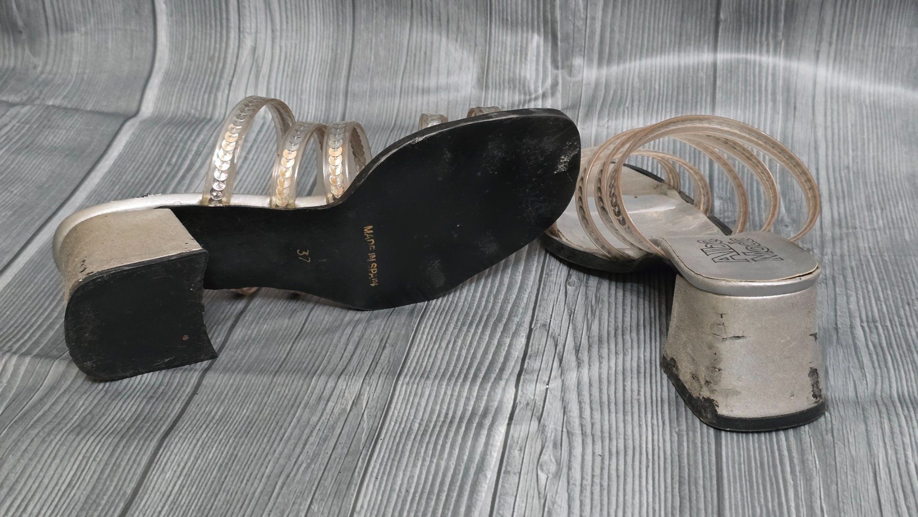 Alba Moda Scarpe da donna: 💞 Vintage Pantoletten ALBA MODA - 37 - silber – Usato da Thalwil venduto da VitaMini 4