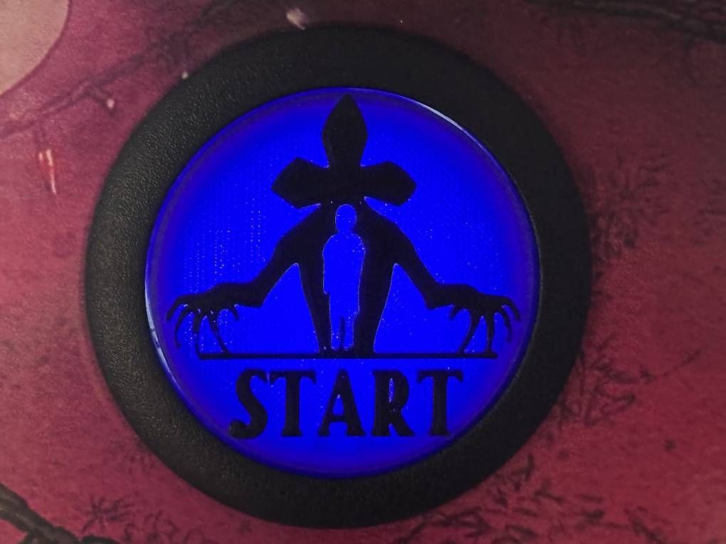 Stern Pinball Flipper: Mod Flipper Stern Stranger Things Start Button – Nuovo e nell'imballaggio originale da Montreux venduto da Space_koaster 2