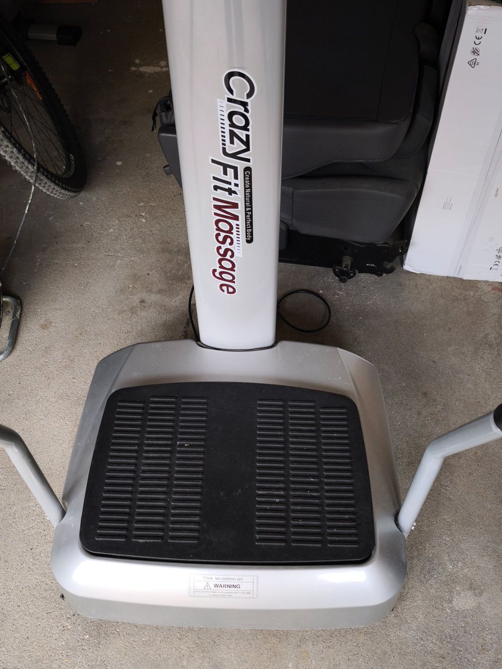 Hometrainer: Ganzkörper Vibrationsgerät  Crazy Fit Massase – Usato da Busswil BE venduto da 09p_95qg 2