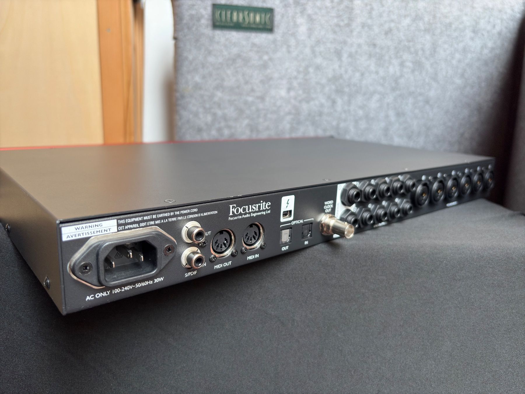 Focusrite Equipement studio: Focusrite Clarett 8 Pre Thunderbolt – D'occasion à Winterthur par cwa_2rtx 2