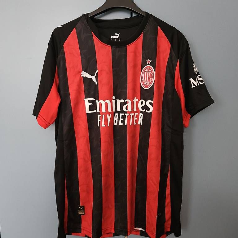 Canottiere & Pantaloni: Maglie AC Milan – Usato da novazzano venduto da remolabarca1