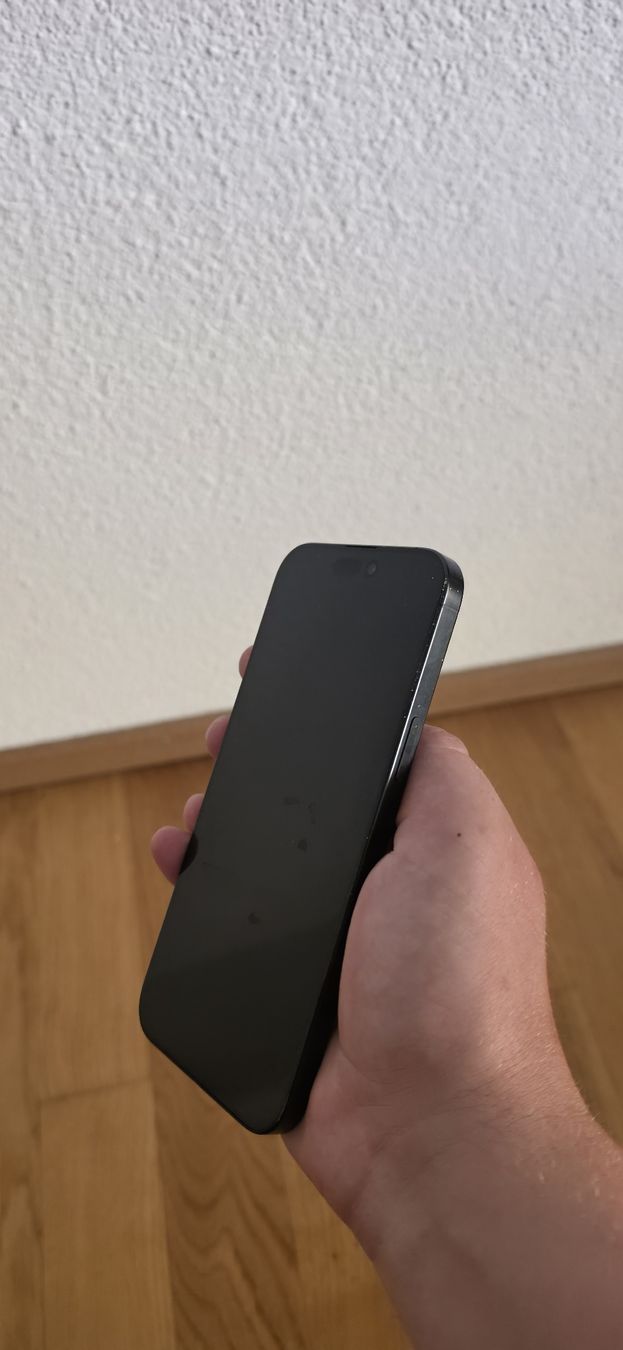 Apple Portables: Iphone 16 Pro Max – D'occasion à Root par Audi_21 7