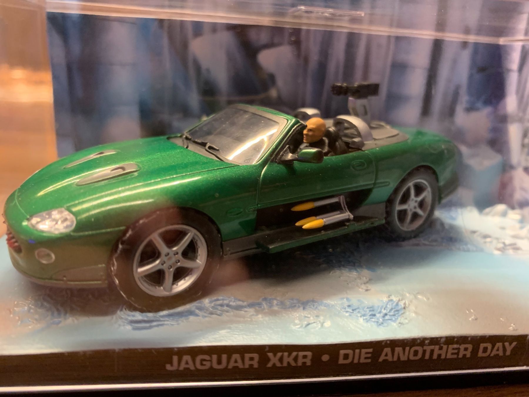 Maisto Modellautos: Jaguar XKR - Bond Version – Neu (gemäss Beschreibung) aus Oetwil an der Limmat von Heriheri