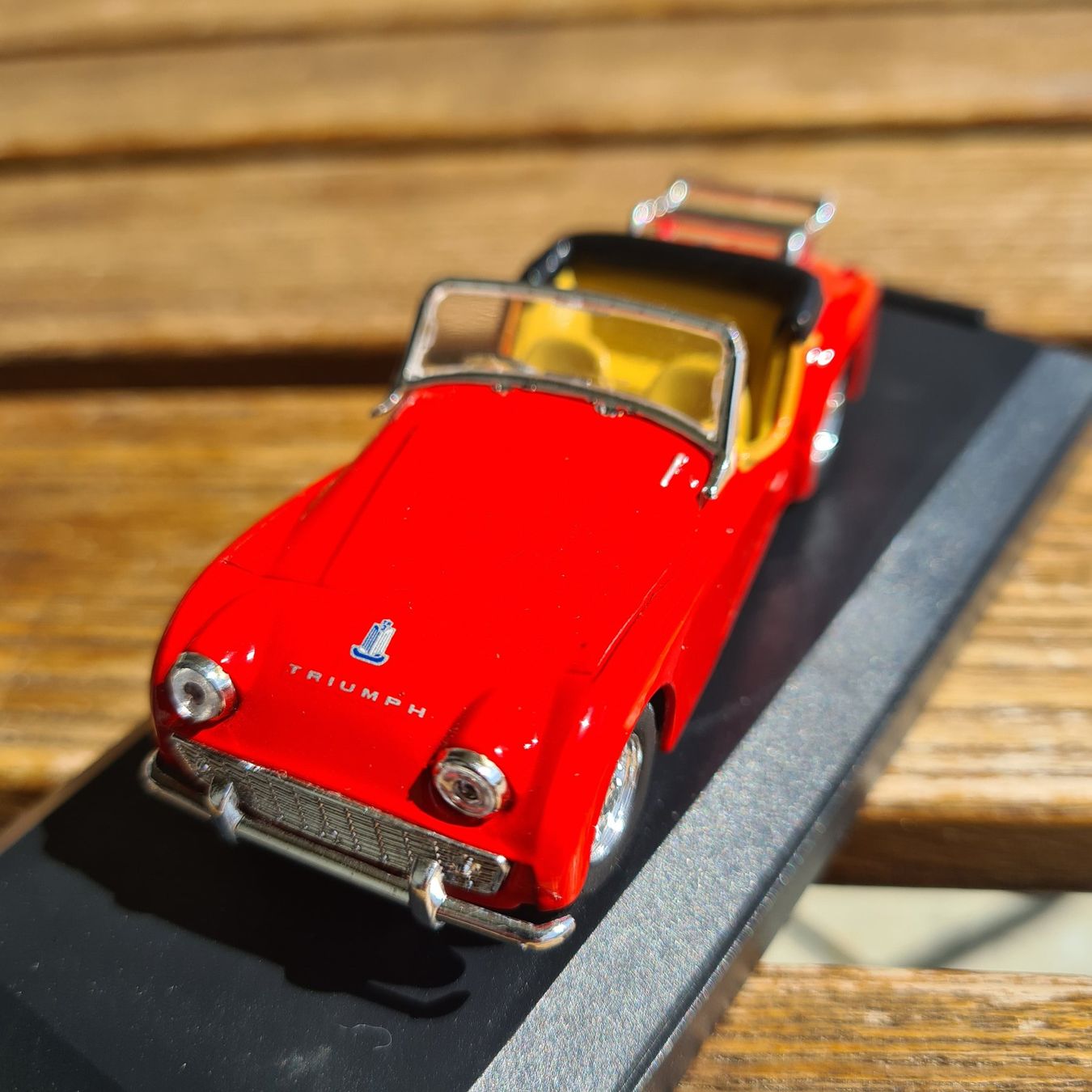Triumph Modellini d'auto: VITESSE TRIUMPH TR3A 1959 – Usato da Basel venduto da Solarbebop