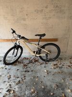 2 Velos zum verkaufen zu günstigem preis