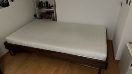Cadre de lit, Sommier, et matelas