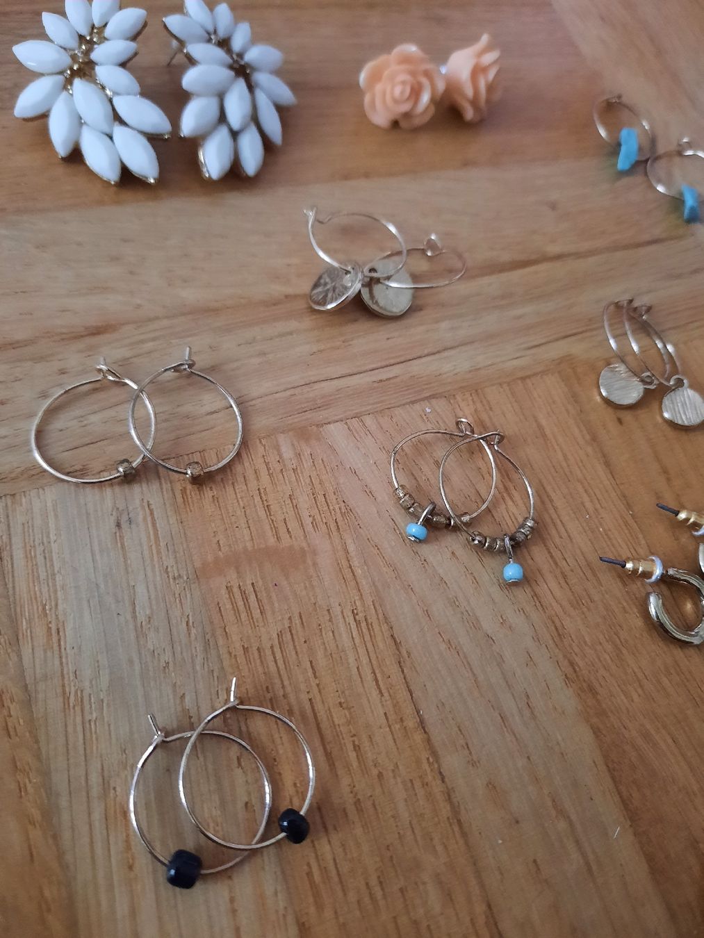 H&M Ohrringe & -stecker: Modeschmuck Ohrringe Set, viele verschiedene Modelle! – Gebraucht aus Ettingen von Guggerin 1
