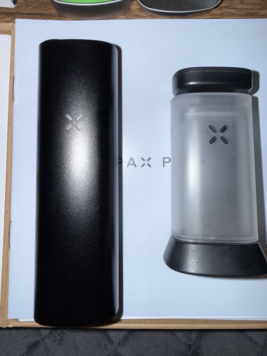 Pax Autres tabacs: Vaporizer Pax Plus Complete Kit – D'occasion à Schönenwerd par Ale46. 3