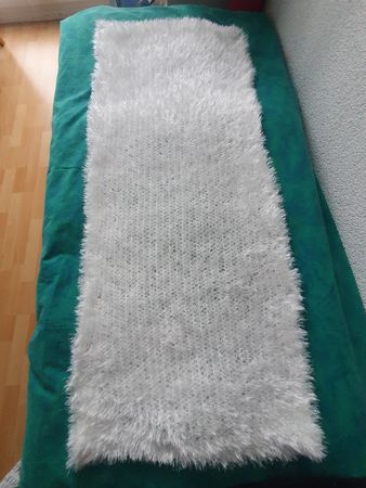 Weicher  Schal, winterweiss, ca.120cm Länge/Breite ca.50cm.