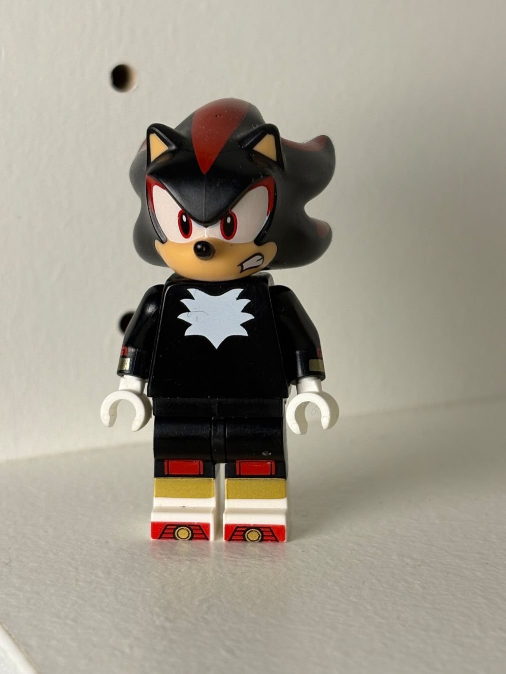 Lego Jeux de construction: Lego figurine Shadow The Hedgehog Figur – D'occasion à Fully par fre_58gk