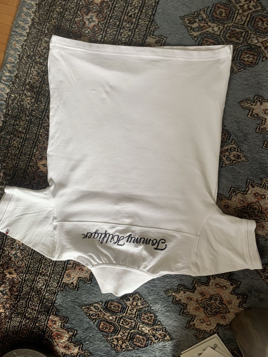 Tommy Hilfiger Magliette Polo: TOMMY HILFIGER Polo Shirt  gr M – Nuovo (secondo la descrizione) da Gutenswil venduto da Bregenzer8610 2