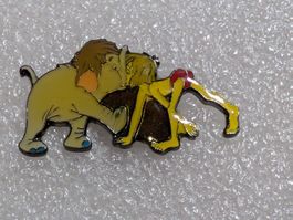Ansteckpin 254: Disney Moggli