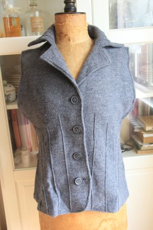 Vintage Weste aus 100% Wolle