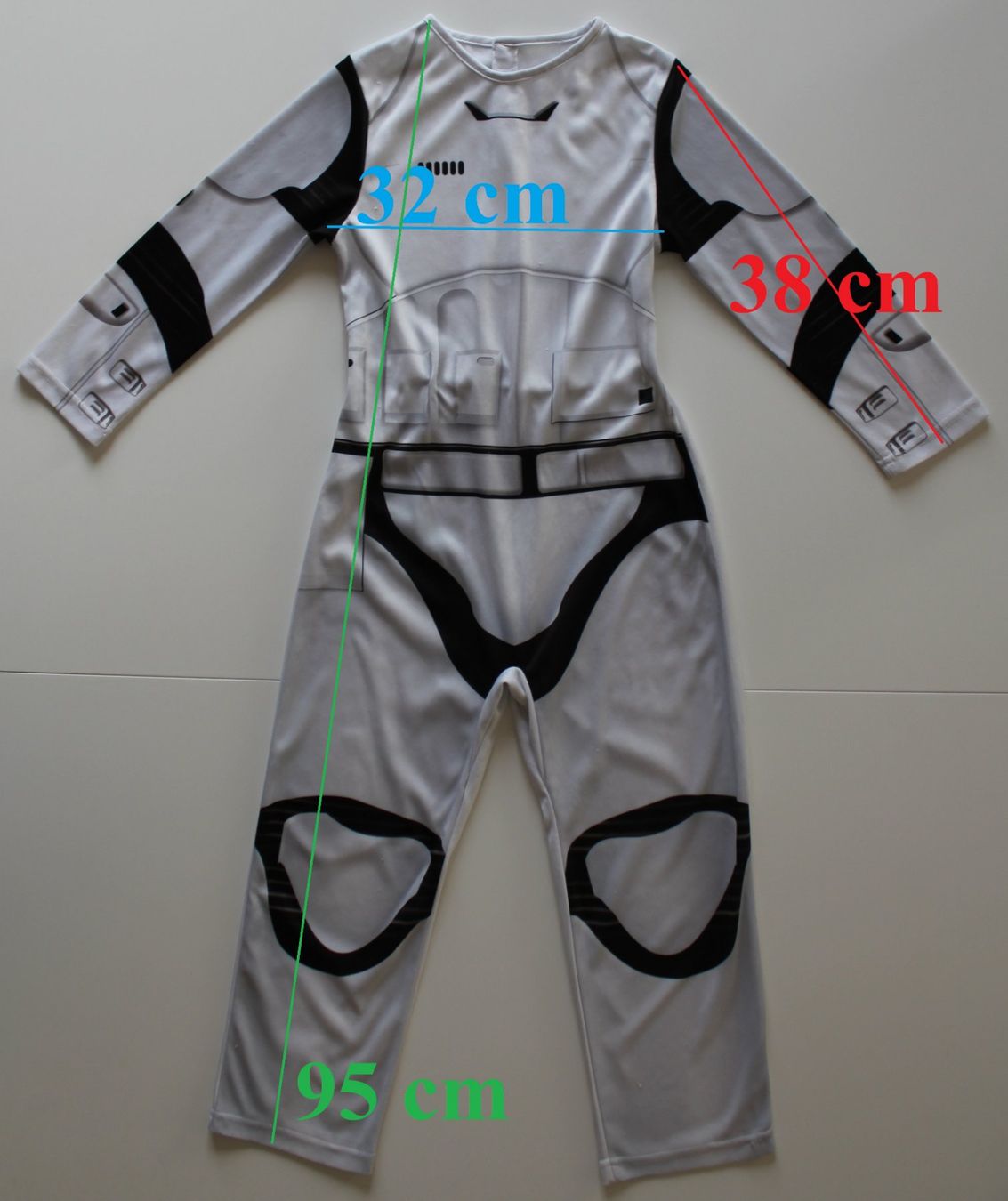 Costumi: Costume Star Wars  t. 5 - 7 ans – Usato da Peseux venduto da CoolShoping 2