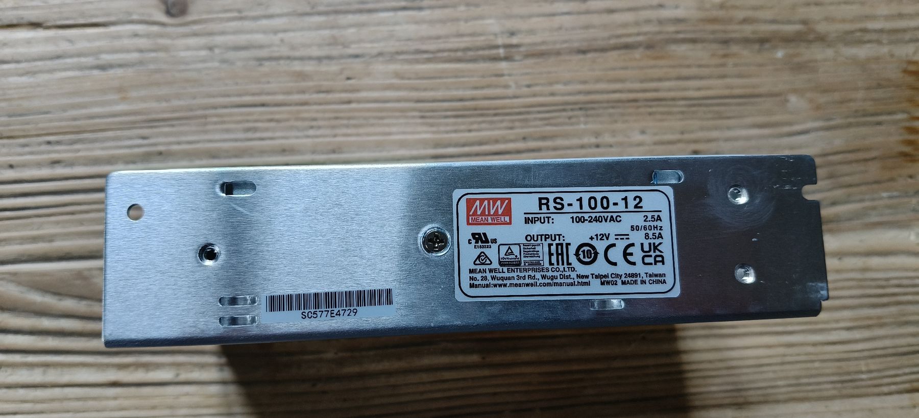 Convertitori: Alimentation 230v 12v mean well neuve – Nuovo (secondo la descrizione) da Chernex venduto da Lama1822