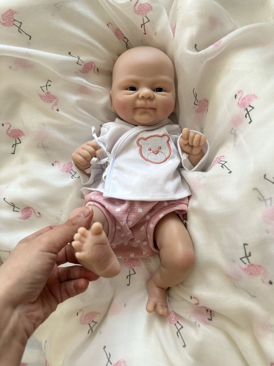 Poupées: Silikon Reborn Puppe Mädchen ca. 33 cm – Neuf (Voir description) à Zürich par Kat_5557 4