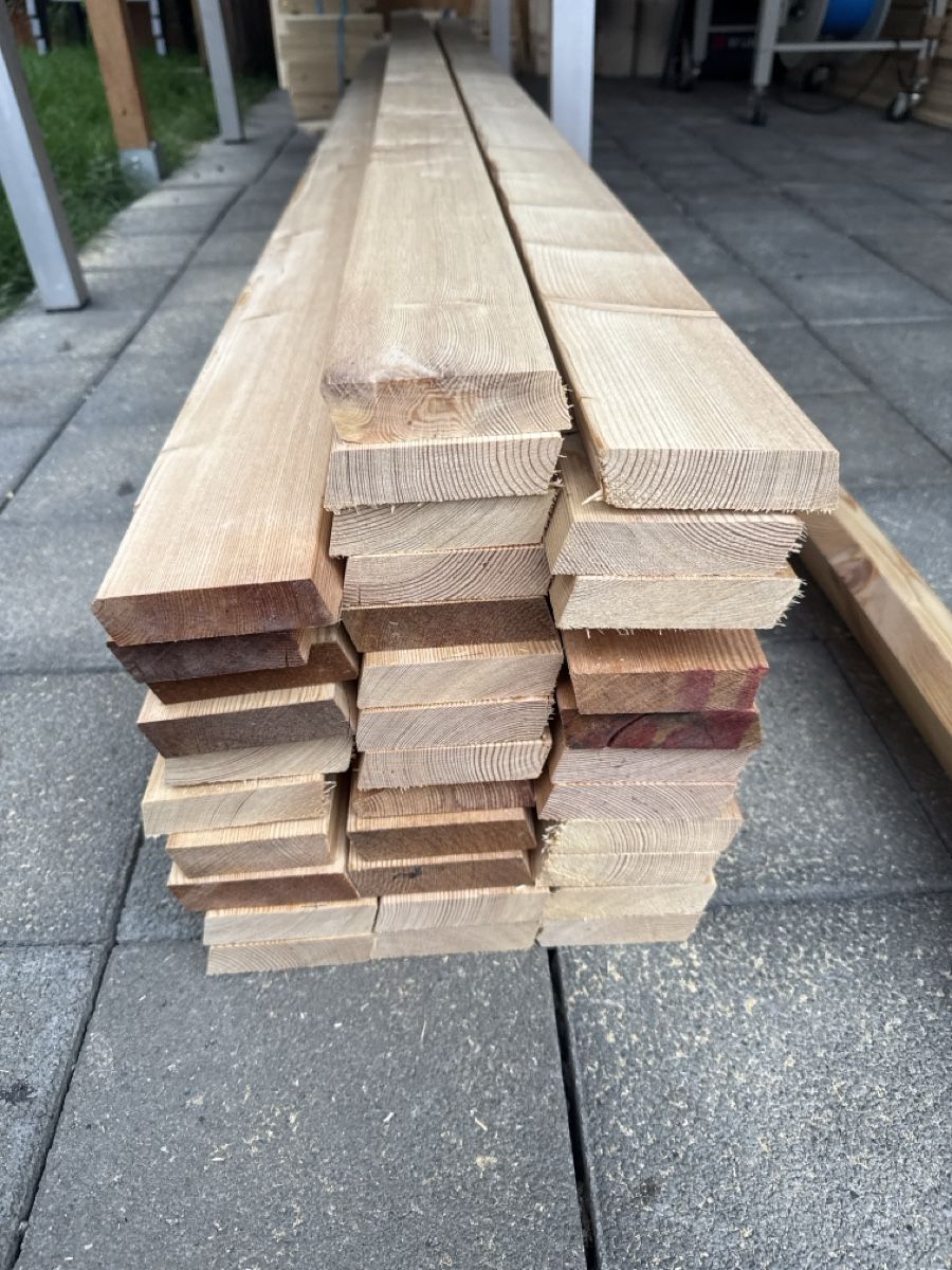 Articles en bois: Holzlatten Duglasie – D'occasion à Langnau i. E. par Acrjl