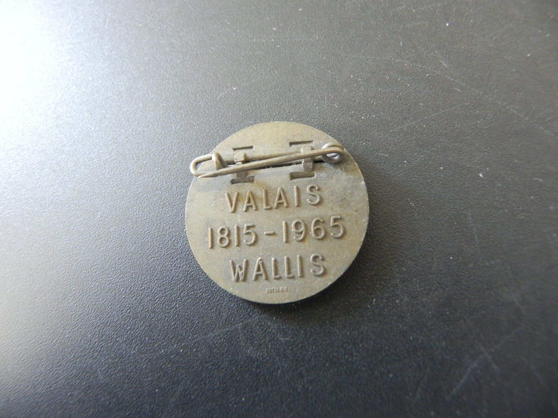 Spille & Fermagli: Épingle 150 ans Canton de Valais 1815 - 1965 – Usato da Biel/Bienne venduto da Gogolozi 1