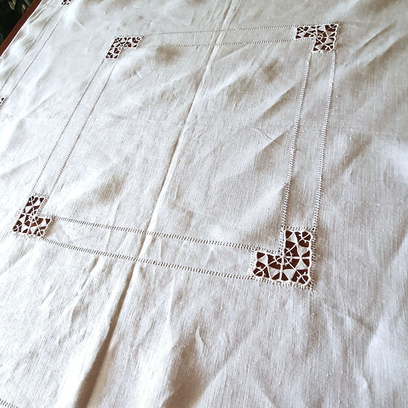 Sonstige Tischwäsche: Ancienne nappe carrée, 85 x 85 cm – Gebraucht aus Lausanne von venise001 1