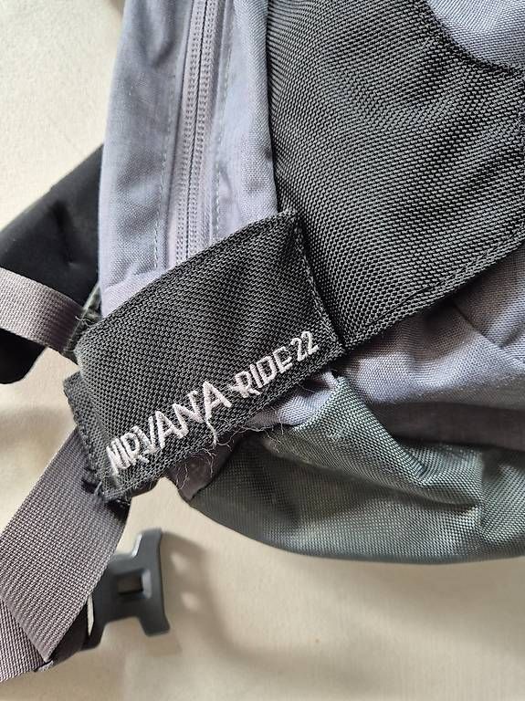 Zaini: Mammut Nirvana Tourenrucksack 22l – Usato da Frauenfeld venduto da Angie25 1
