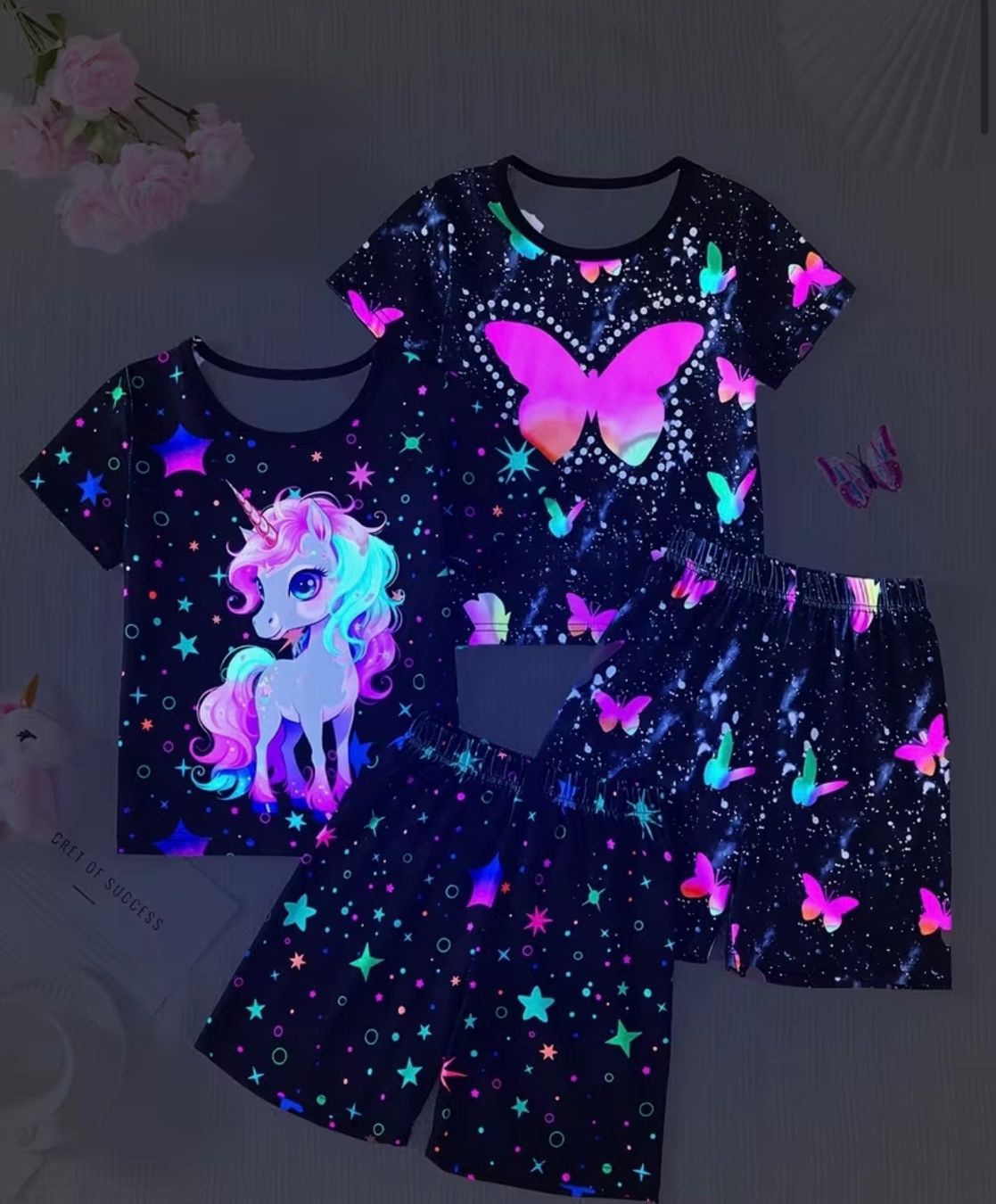 Pigiama & Simili: 2xPyjama-Set-EinhornSchmetterling-Nachtleuchtend-Grösse 100 – Nuovo (secondo la descrizione) da Teufenthal AG venduto da MeineSchatztruhe 1