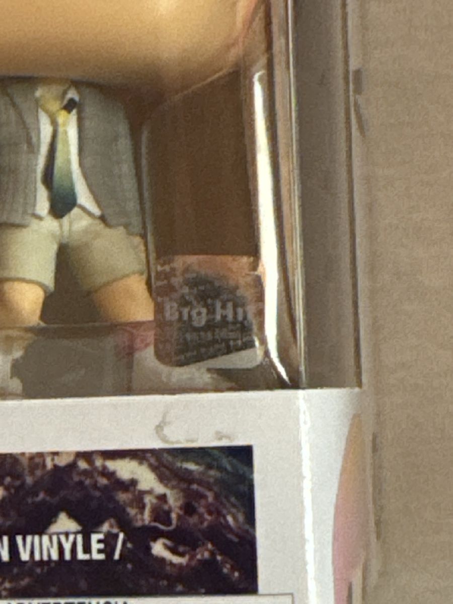 Funko Statuette: Funko pop BTS Taehyung (V) – Nuovo e nell'imballaggio originale da Reconvilier venduto da cat_7vnz 2