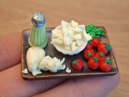 Handmade Nudeln Set auf Keramik Teller