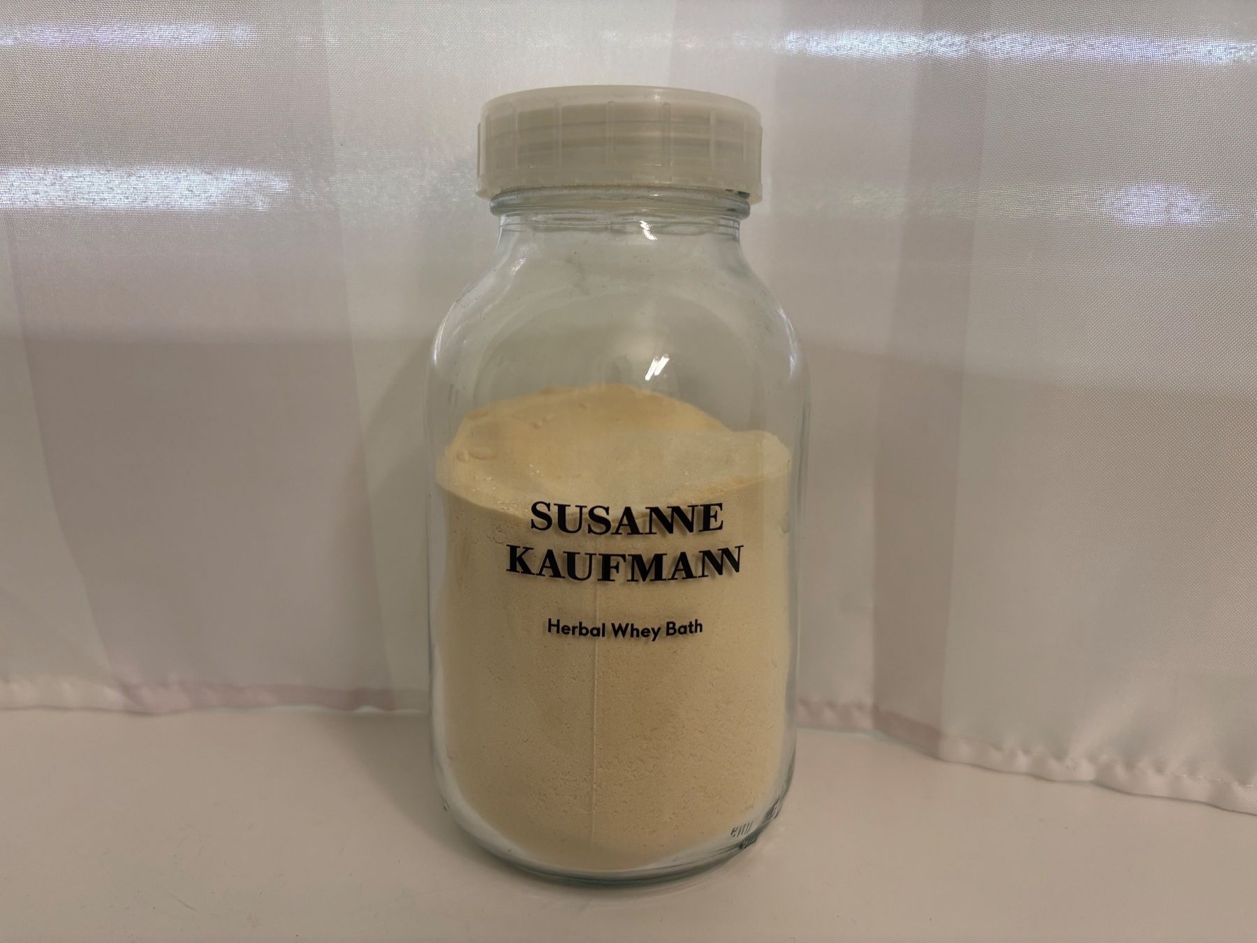 Susanne Kaufmann Altro per la cura del corpo: Susanne Kaufmann - Kräutermolkebad – Usato da Zürich venduto da cassandra1504