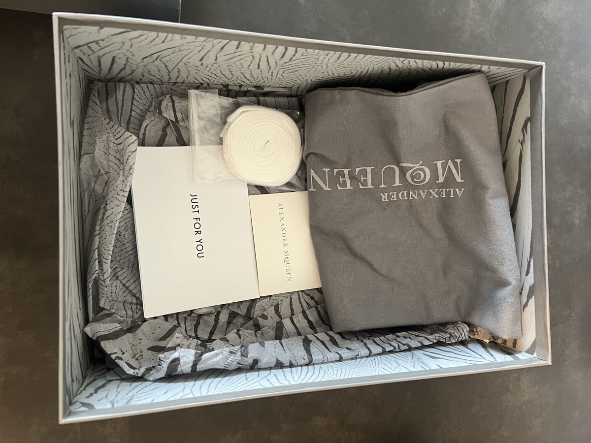 Alexander Mcqueen Scarpe da uomo: Alexander Mcqueen EU 37 – Nuovo (secondo la descrizione) da Pully venduto da Afagone 2