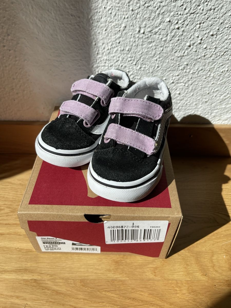 Vans Scarpe per ragazze: Vans Gr. 22 mit Schmetterlingen – Usato da Rapperswil SG venduto da Jule1410 2