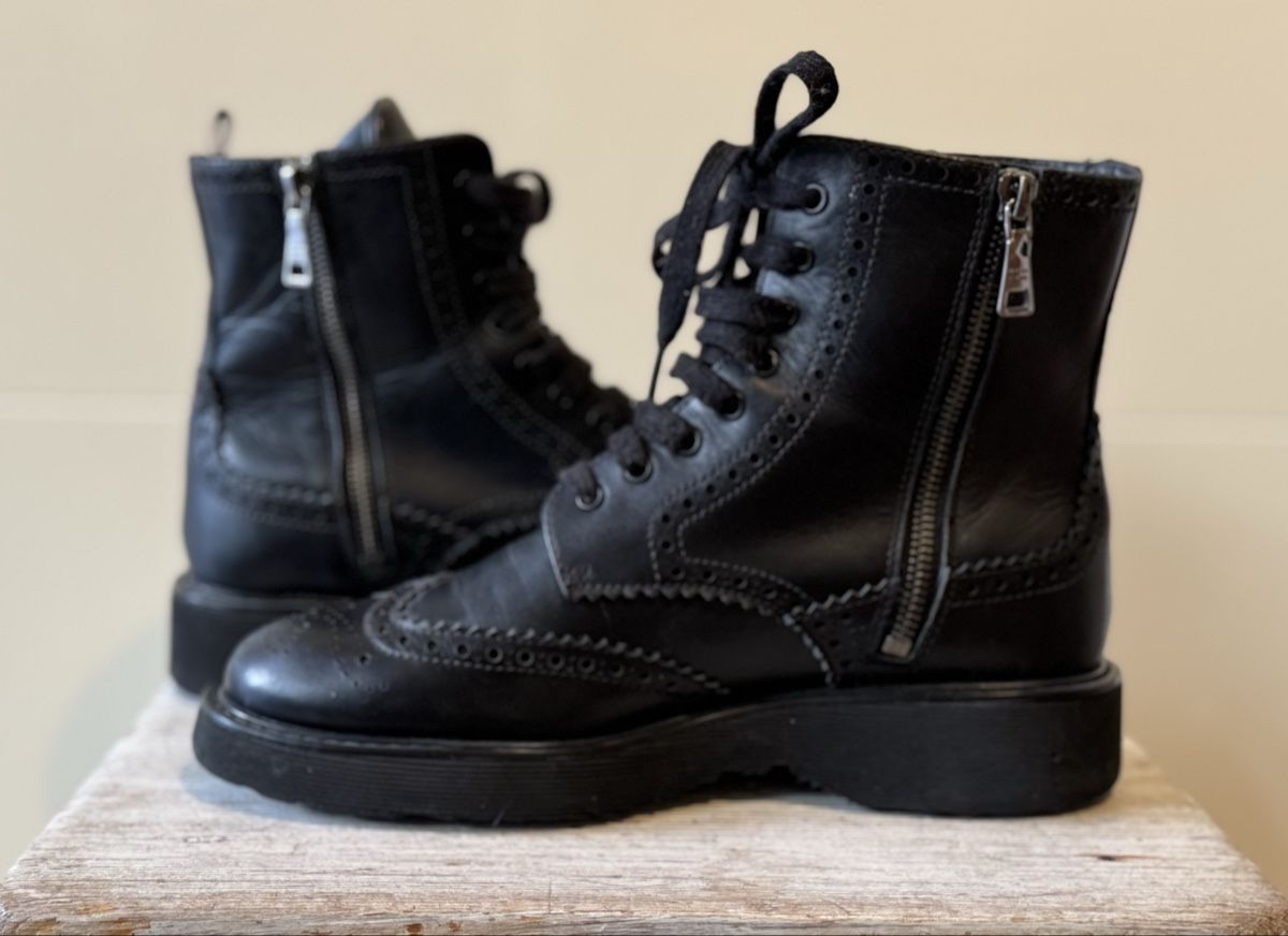 Prada Scarpe da donna: Stiefeletten von PRADA, Grösse 37 – Usato da Chur venduto da Lilo_Pulver 1