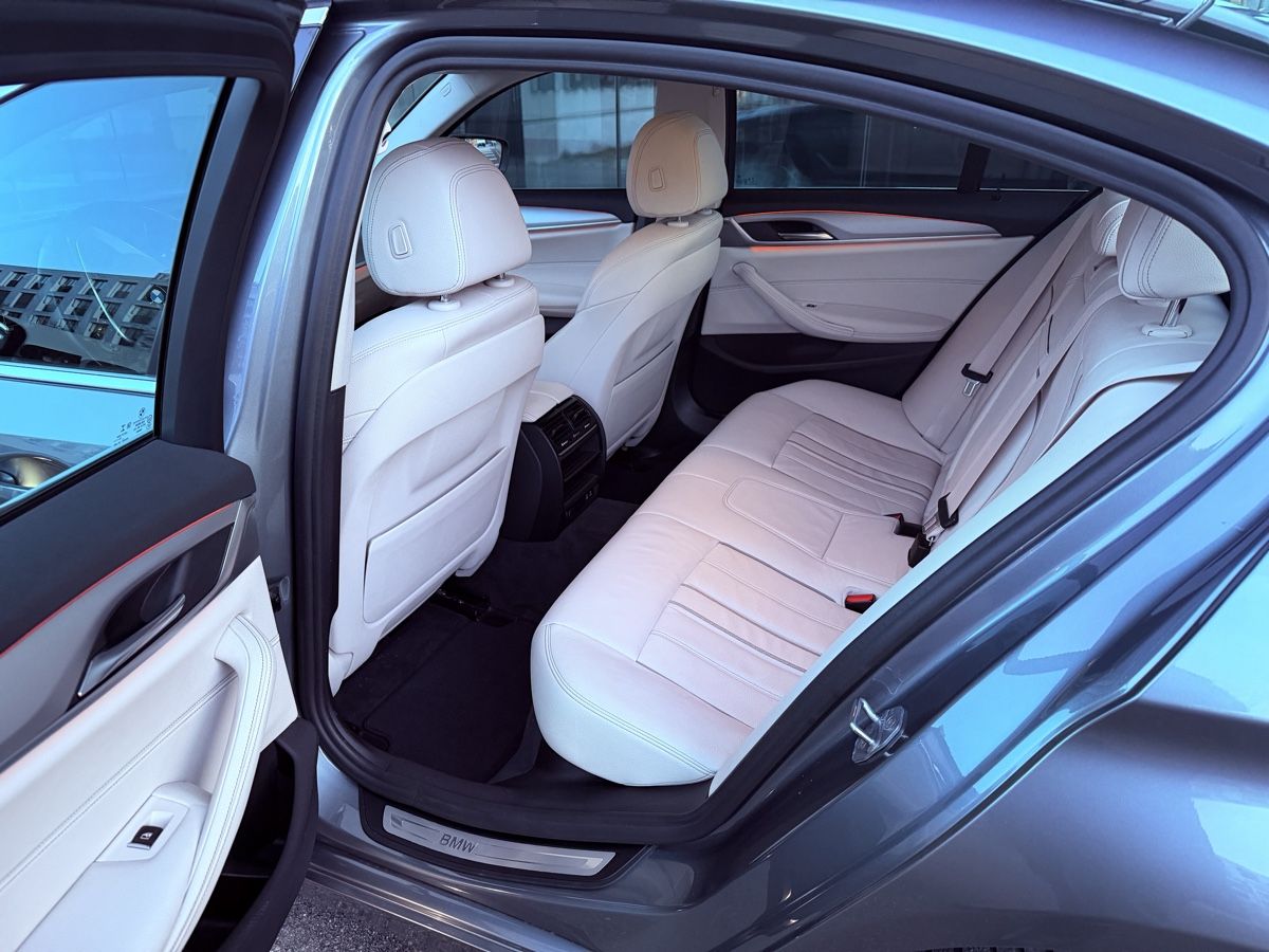 BMW Autos: BMW 530e xDrive – D'occasion à Winterthur par sch_5lnl 6