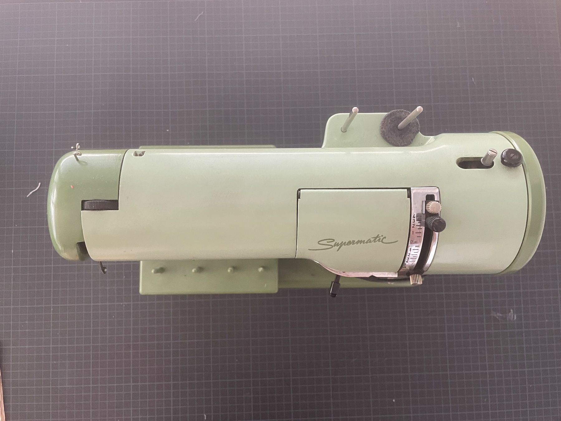 Elna Macchine da cucire: ELNA Supermatic Nähmaschine – Usato da Murten venduto da kel_6w8s 3
