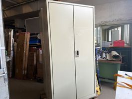 Lista Metallschrank mit 4 Tablare 100x40x195cm
