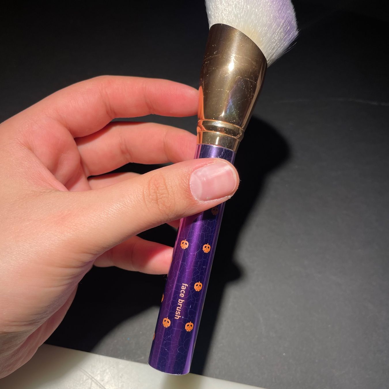 Make-up: NEU: Essence evil queen face brush Pinsel – Nuovo (secondo la descrizione) da Bellach venduto da Dreamer2501 1