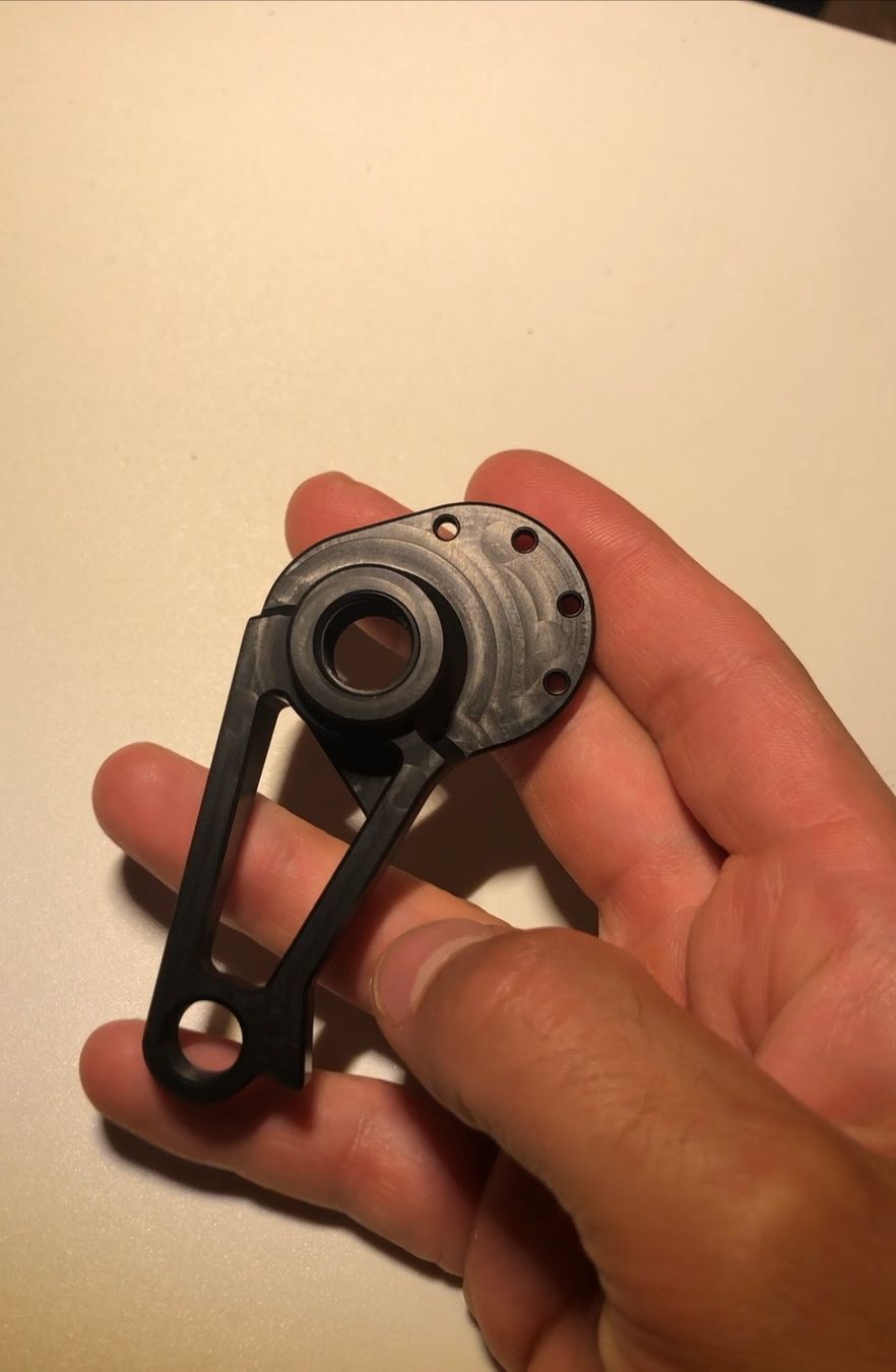 Brother Ersatzteile: Direct Mount Hanger für Brother Cycles – Neu und originalverpackt aus Einsiedeln von Bikegeek