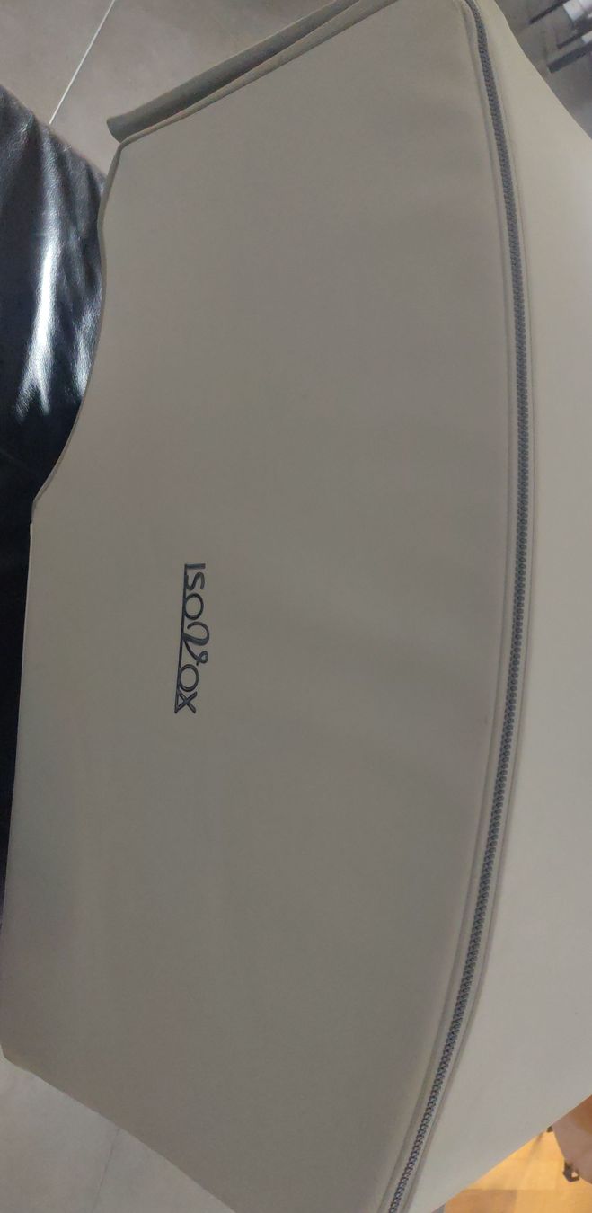 Strumenti musicali: Gesangskabine Isovox – Usato da Winterthur venduto da DI543SA