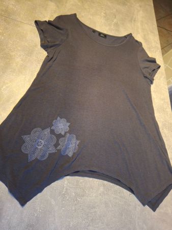 T-shirt - tunique asymétrique taille 40/42 marque BPC