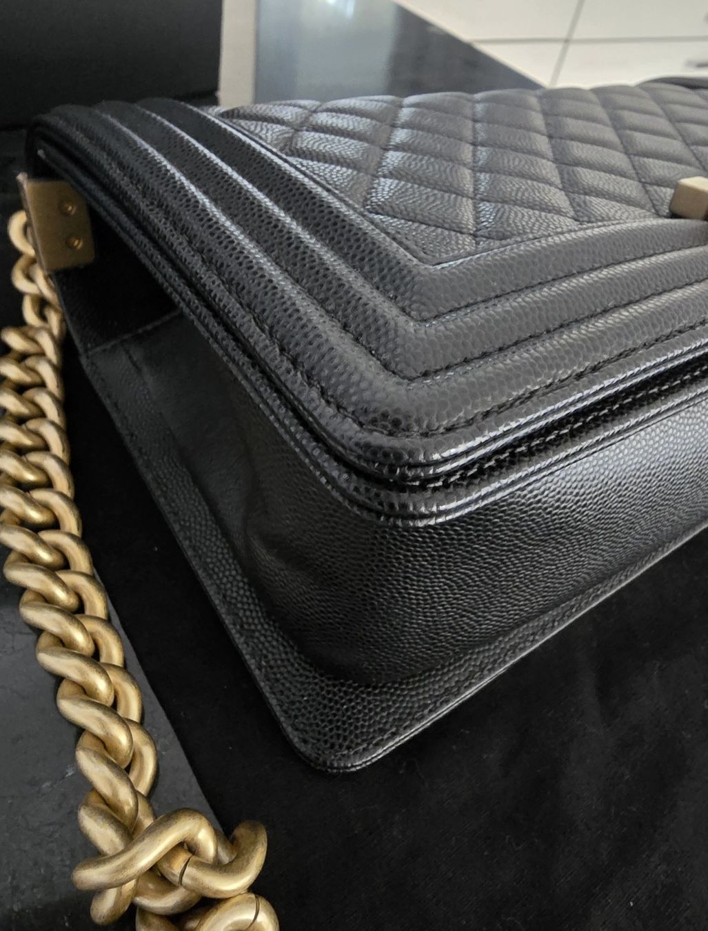 Chanel Borse da donna: Neue Chanel Boy Medium mit Rechnung – Nuovo (secondo la descrizione) da Thalwil venduto da Nikkita2 4