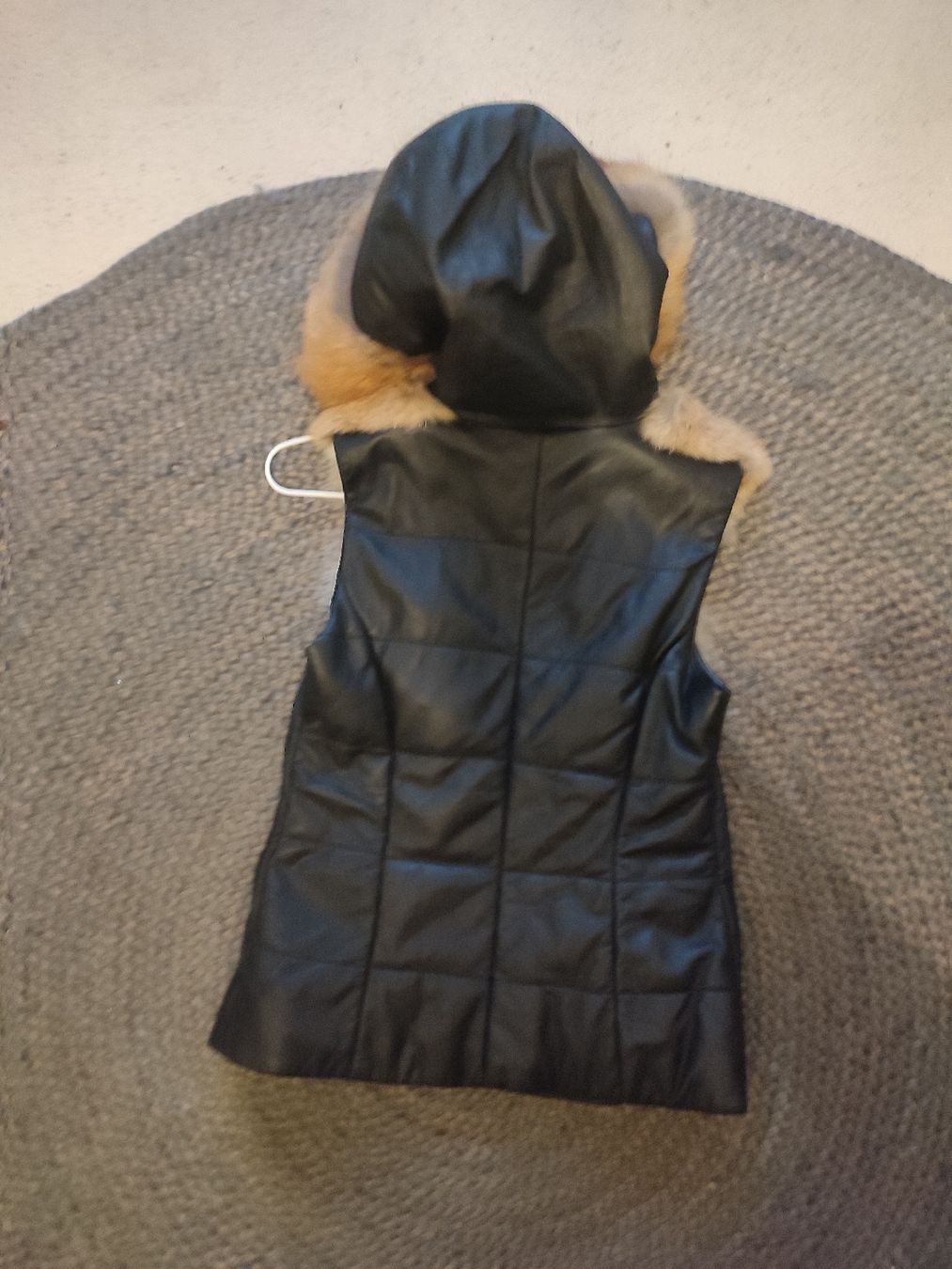 Jacken: Kircilar Lederweste mit Echtfell Gr XL – Neu (gemäss Beschreibung) aus Waltenschwil von Bodensee84 1