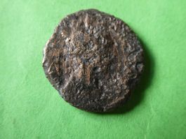 uralte Bronzemünze  18 mm     3.05  g