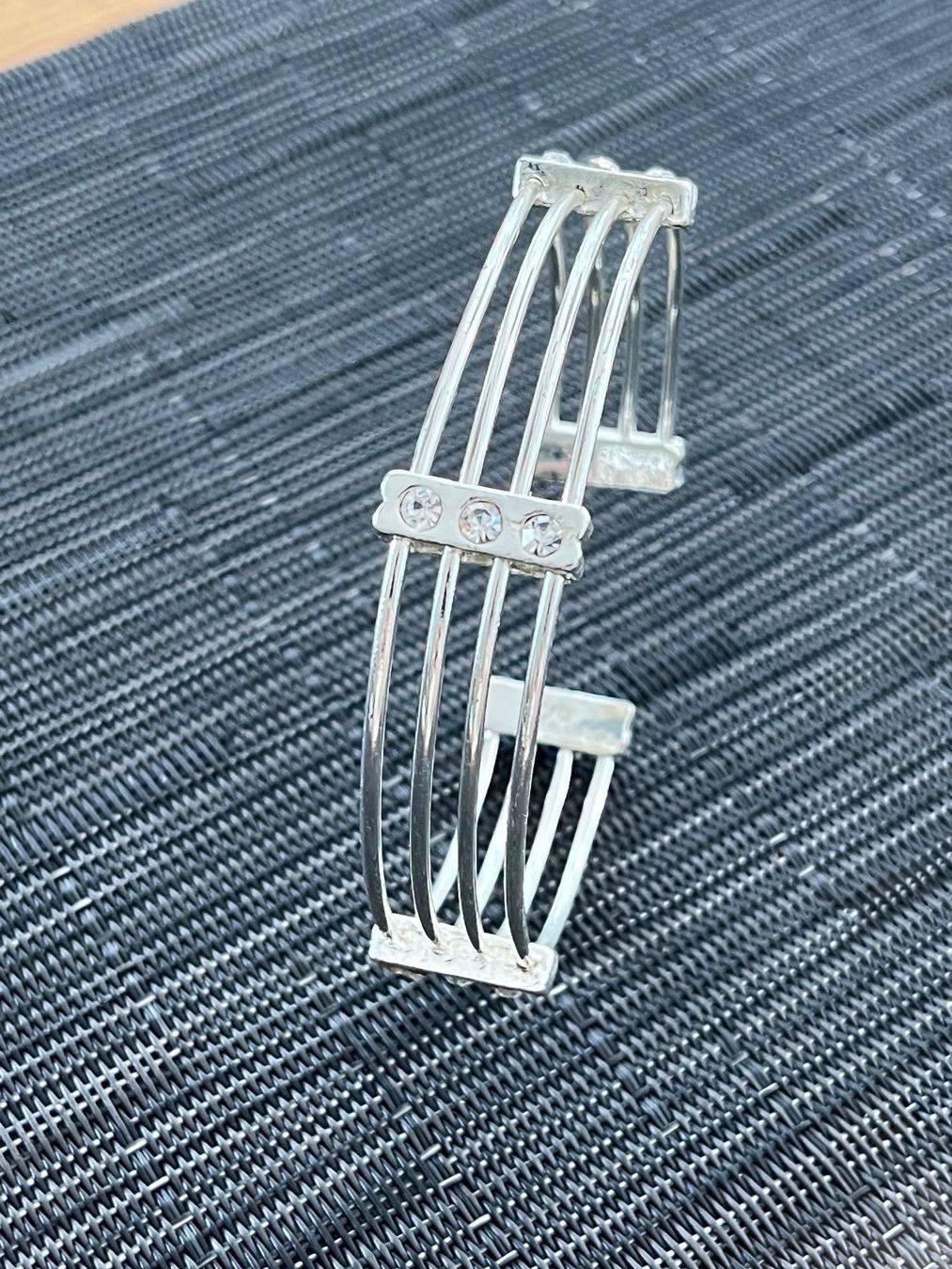 Altri gioielli: Ensemble bracelet et collier – Usato da Mézières VD venduto da kha_85m2 2