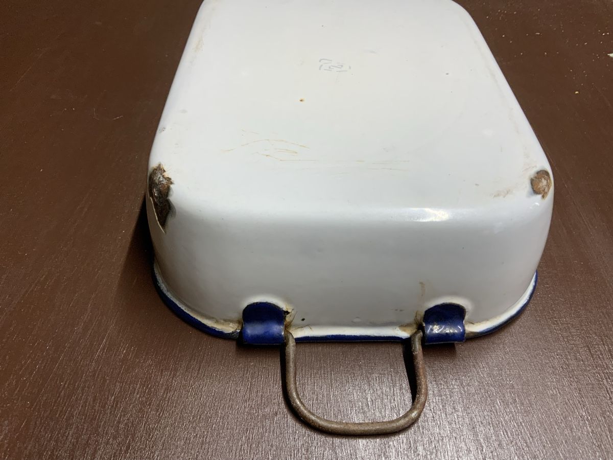 Ciotole: Emaille mit Henkel weiss blaue Kante  – Usato da Magden venduto da rom_5zrl 2