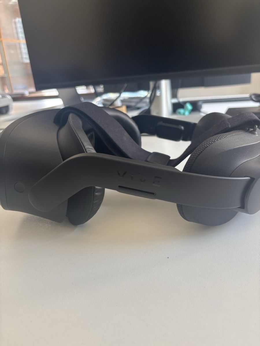 HTC Casco VR: HTC Vive VR headset  – Usato da Basel venduto da lau_vr2d 1