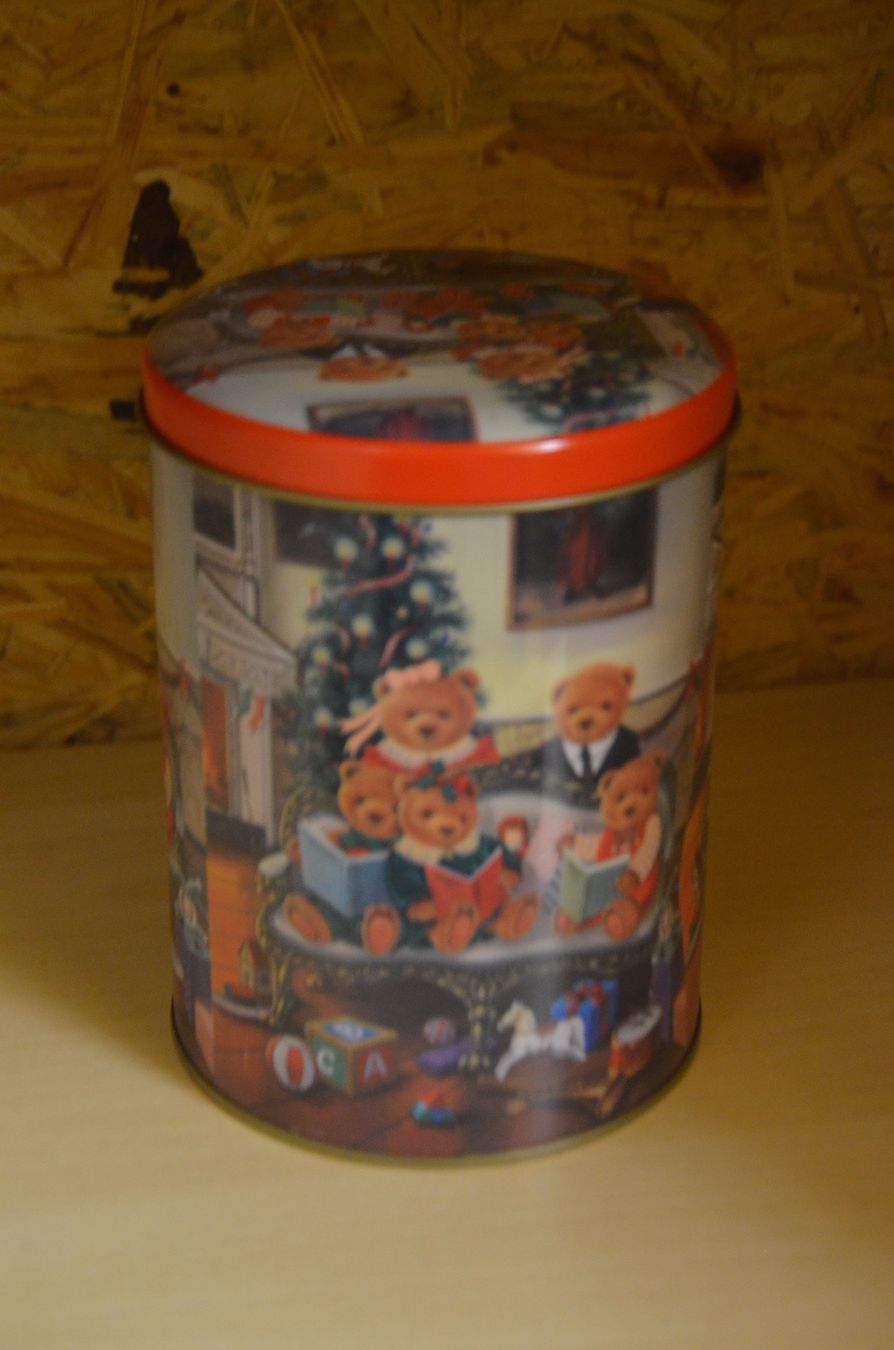 Contenitori & Simili: BOITE BISCUITS – Usato da Chiasso venduto da Dolly015