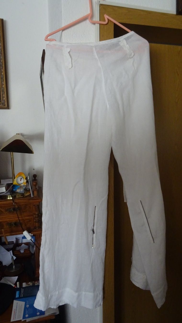Pantaloni: NEU DAMEN HOSSE GR. M.- – Nuovo (secondo la descrizione) da Burgdorf venduto da stein12