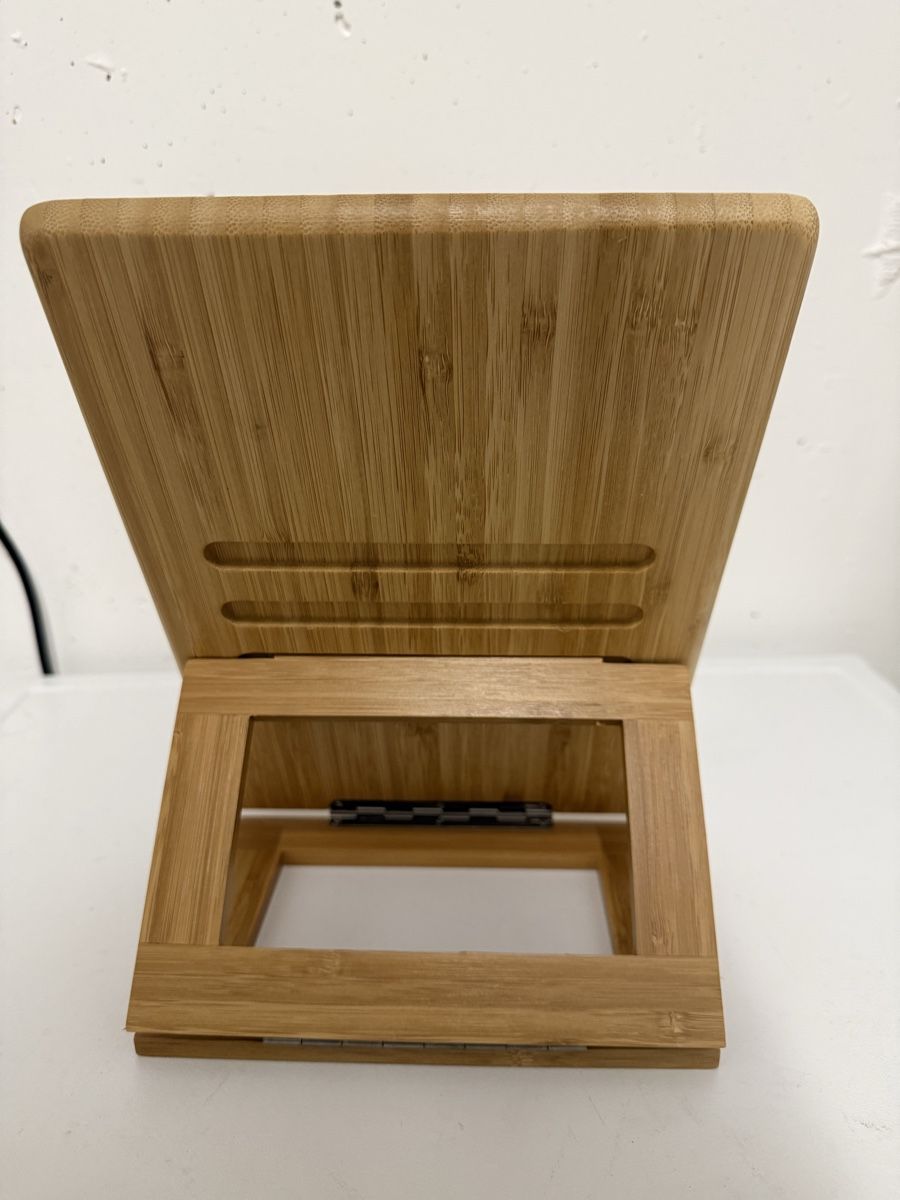 Autres décorations & accessoires: Support téléphone/tablette en bambou – réglable et pliable – Neuf (Voir description) à Saxon par jojokissme2002 1