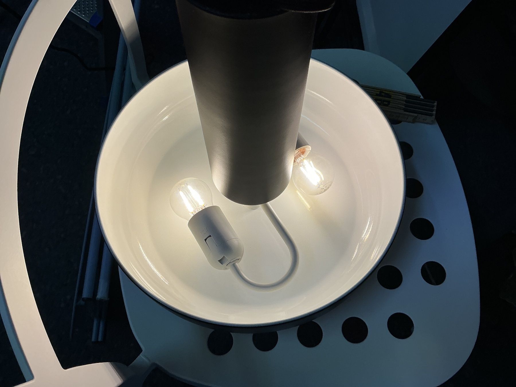 Lampen: Design Tischlampe Pfister – Gebraucht aus Bern von vielerart 3