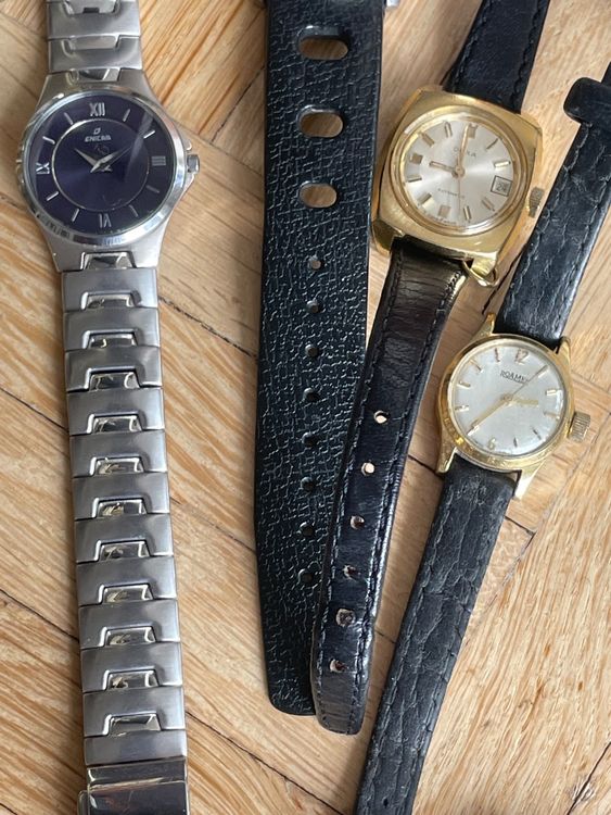 Lot De 10 Couronnes Tissot En Acier - Pour Montre - Vintage - Neuf Sans étiquette