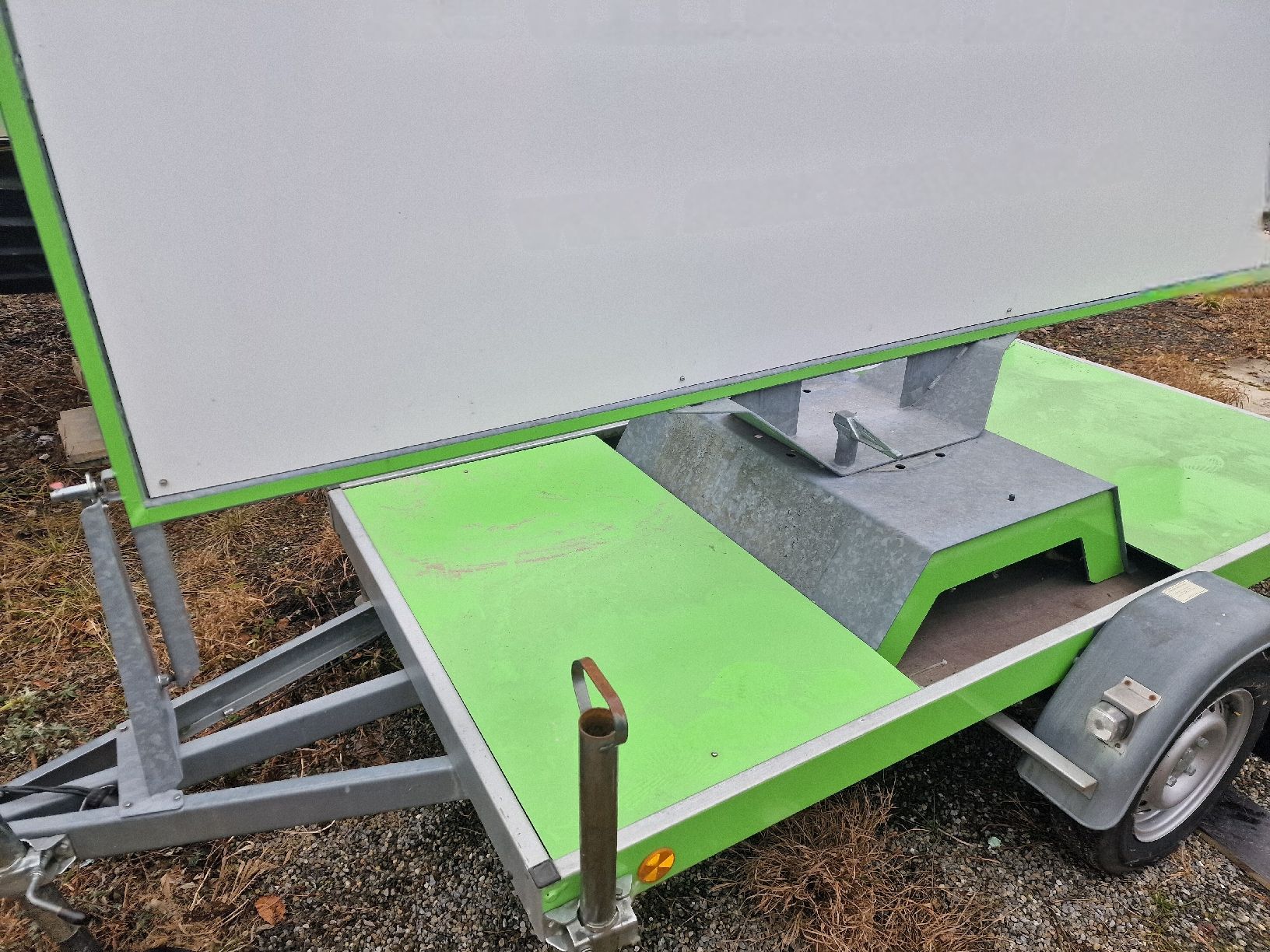 Rimorchi: Werbeanhänger / Reklameanhänger – Usato da Rotkreuz venduto da mech-tech 1